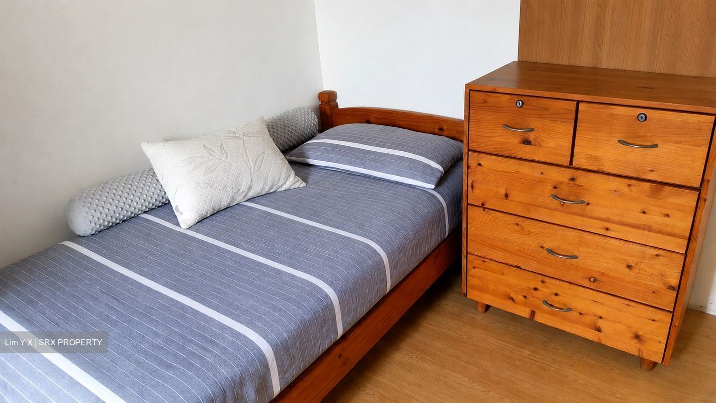 Blk 348 Kang Ching Road (Jurong West), HDB 5 Rooms #561873121